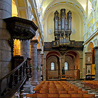 Chaire et orgue de Saint-Denis